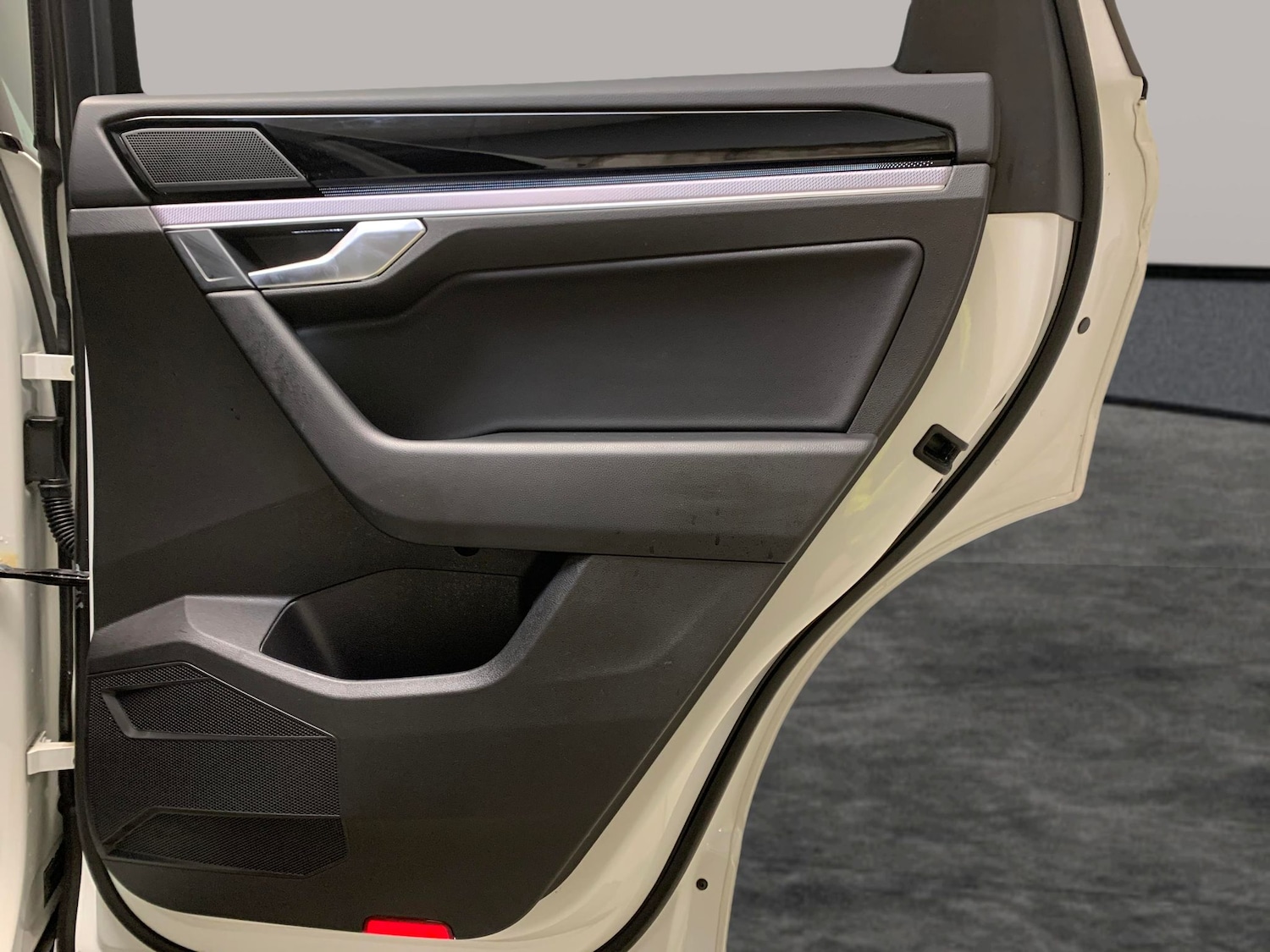 Used Volkswagen Touareg 2021 for sale - 78051784: Photo 27