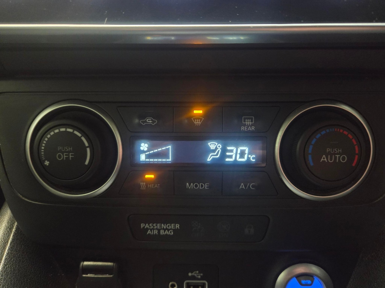 Used Nissan Leaf 2021 for sale - 77259411: Photo 17