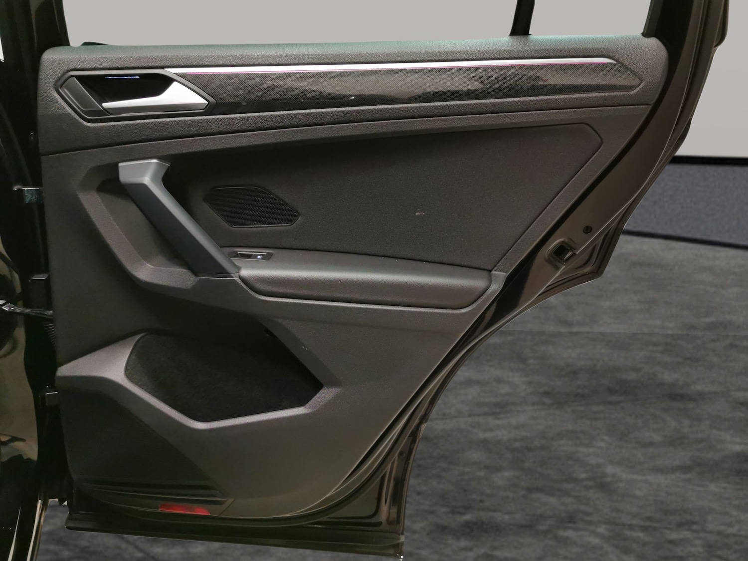 Used Volkswagen Tiguan 2020 for sale - 78051837: Photo 28