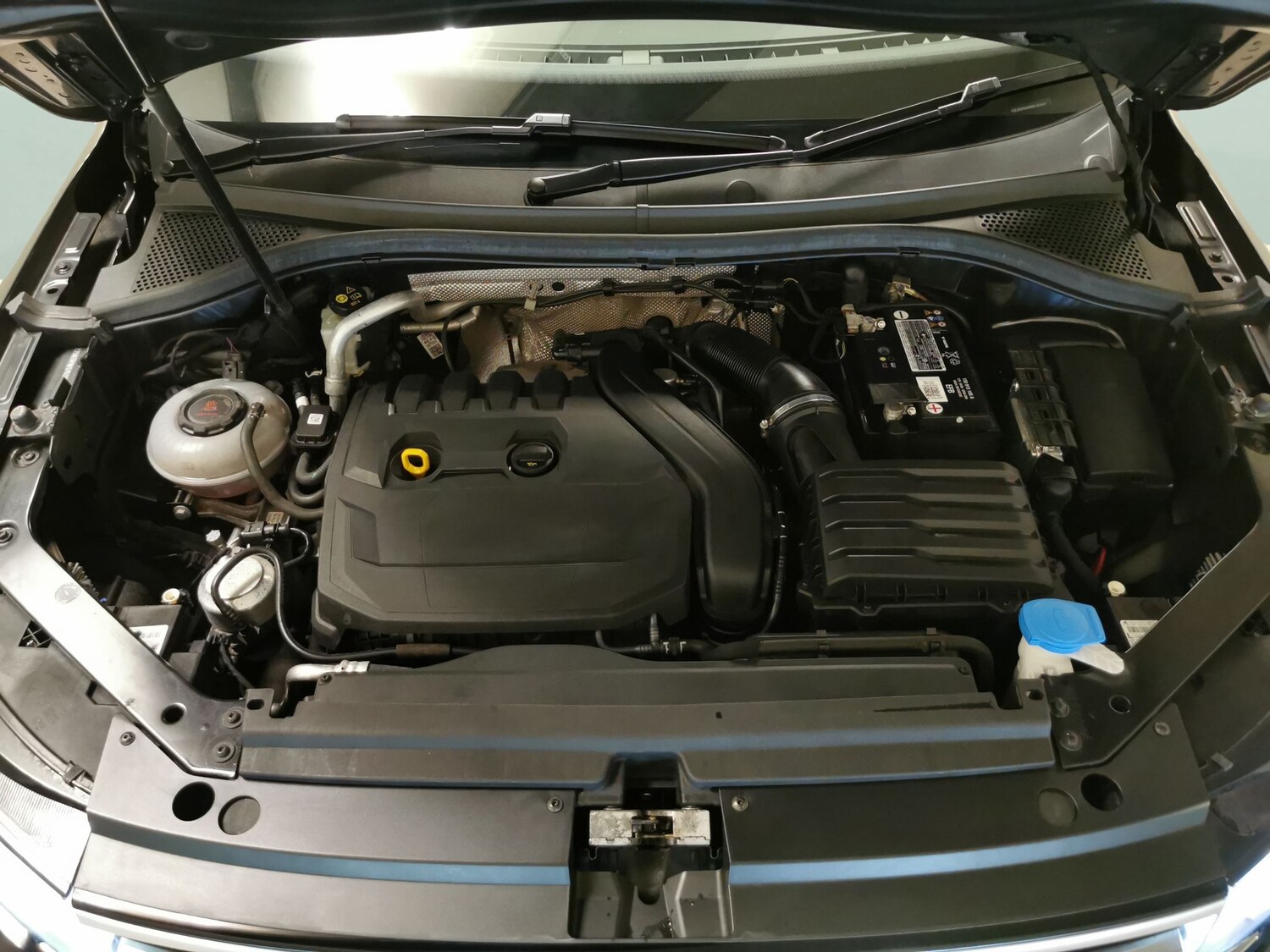 Used Volkswagen Tiguan 2020 for sale - 78051837: Photo 31