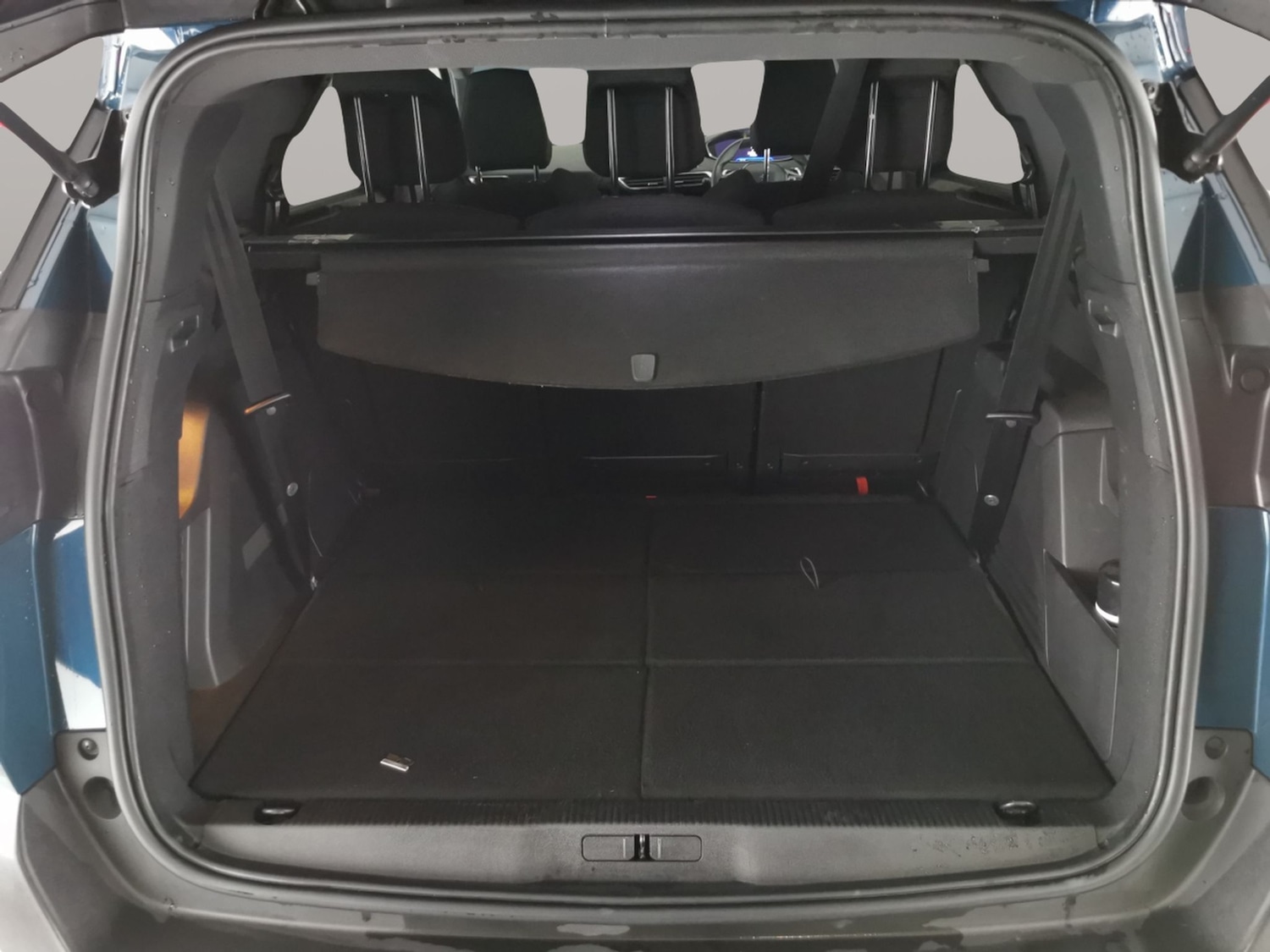 Used Peugeot 5008 2023 for sale - 76587316: Photo 30