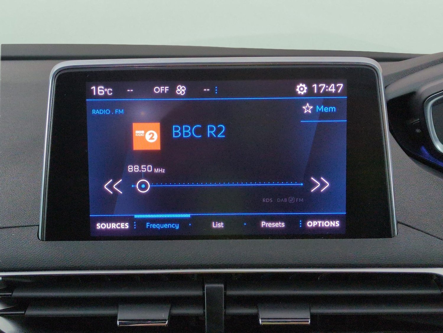 Used Peugeot 5008 2023 for sale - 76587316: Photo 5