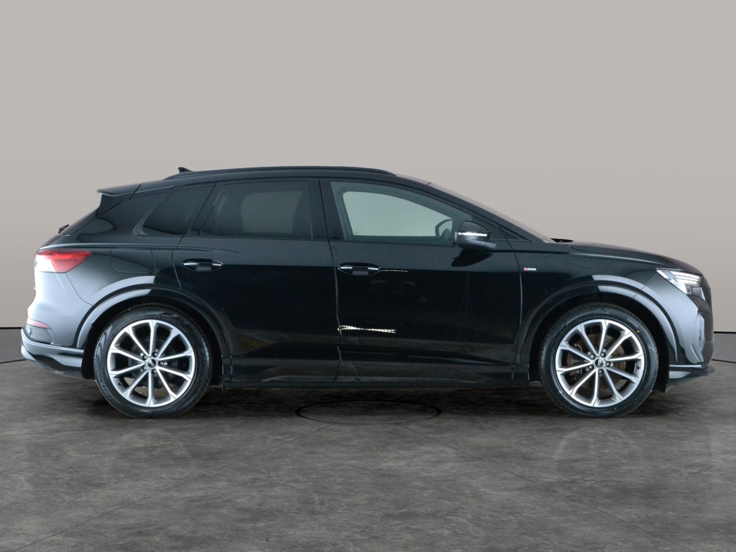 Used Audi Q4 e-tron 2021 for sale - 77485211: Photo 8