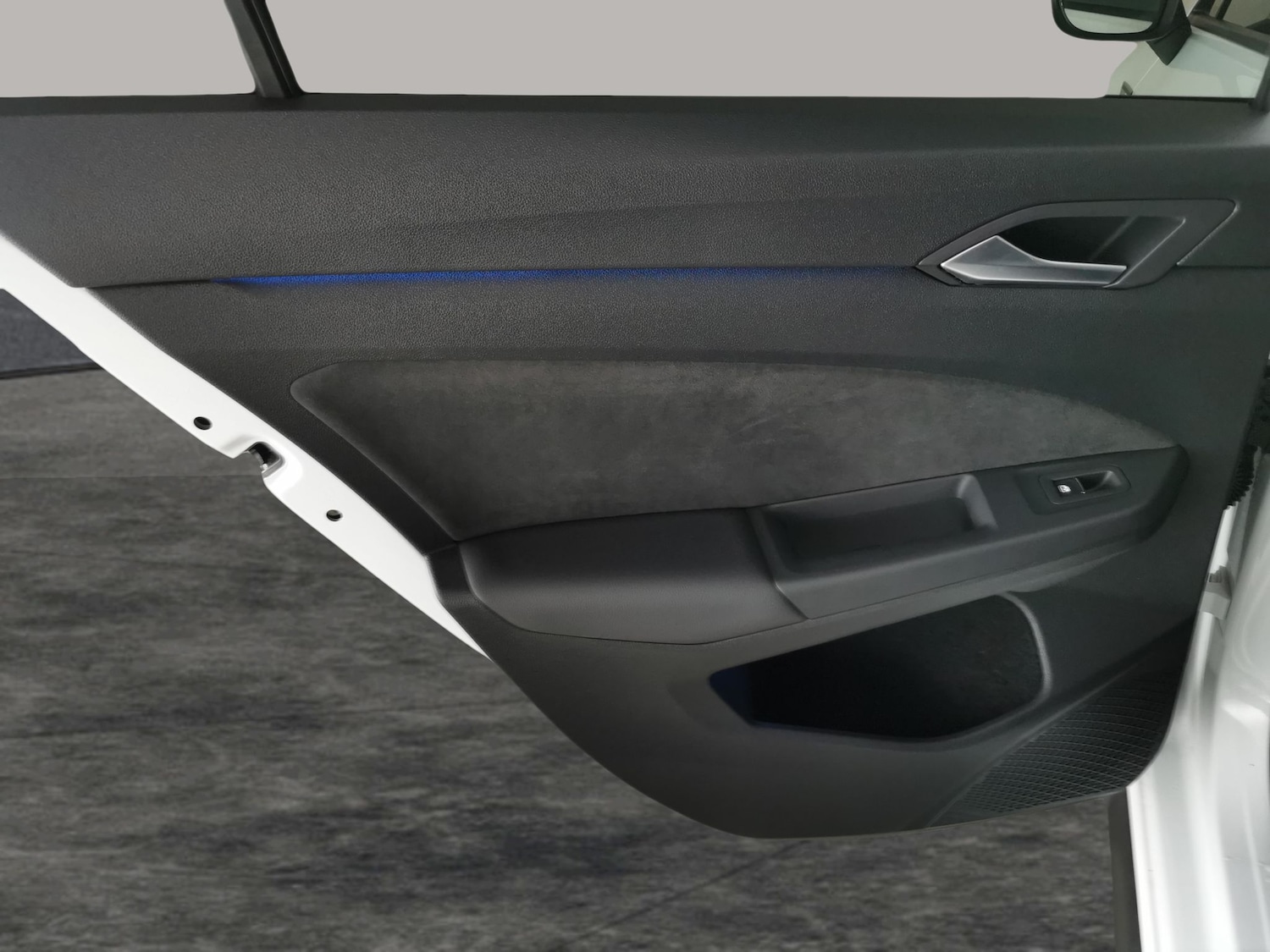 Used Volkswagen Golf 2023 for sale - 77235789: Photo 30