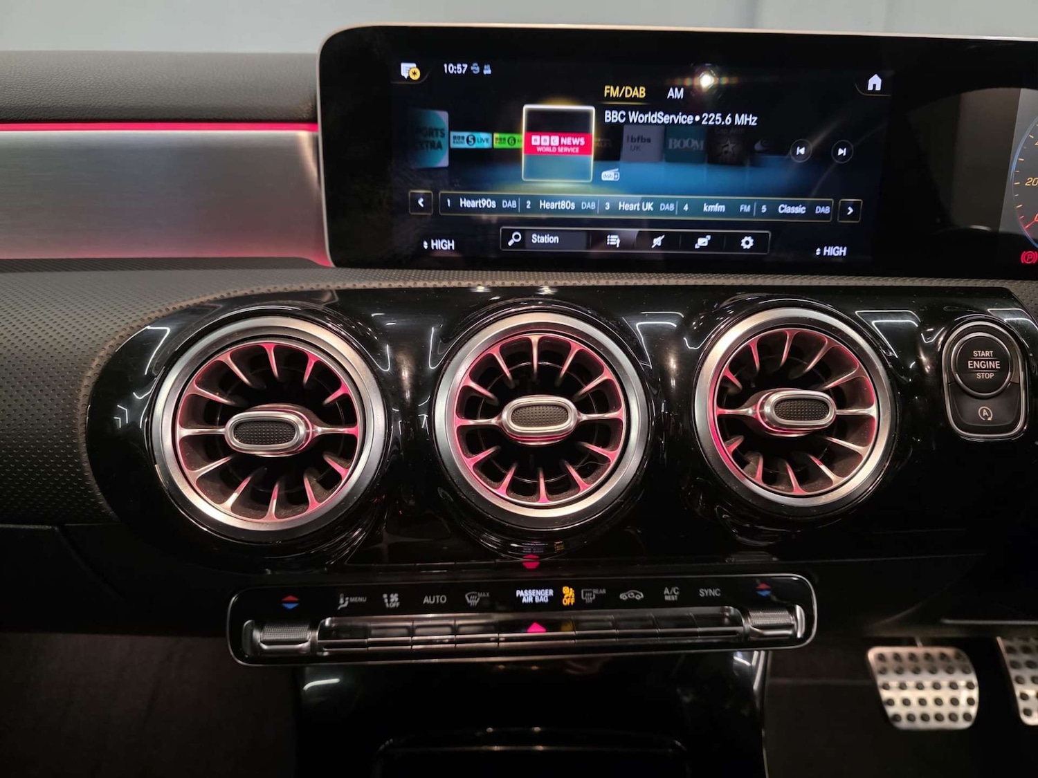 Used Mercedes-Benz A-Class 2019 for sale - 77735049: Photo 2