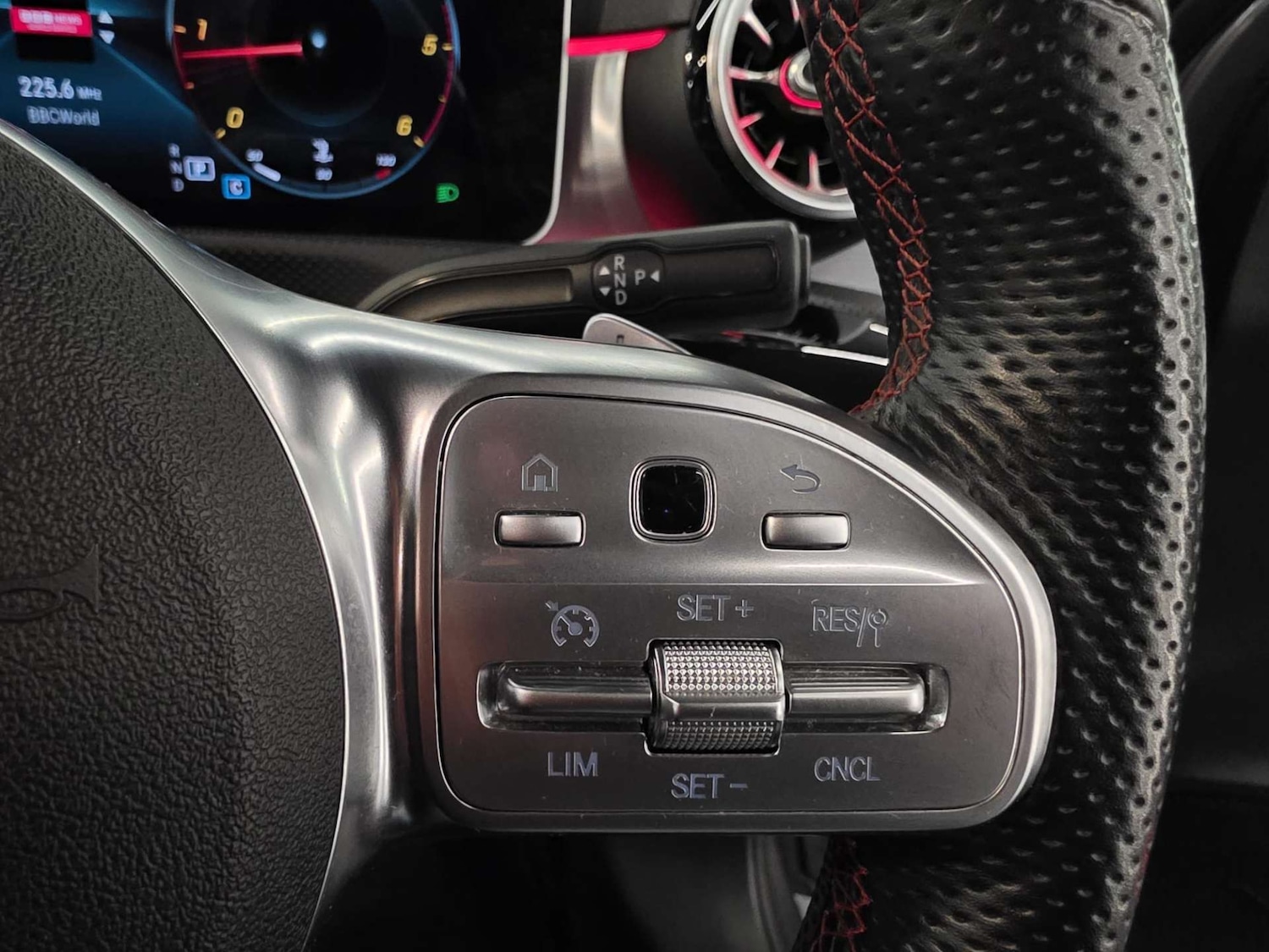 Used Mercedes-Benz A-Class 2019 for sale - 77735049: Photo 5