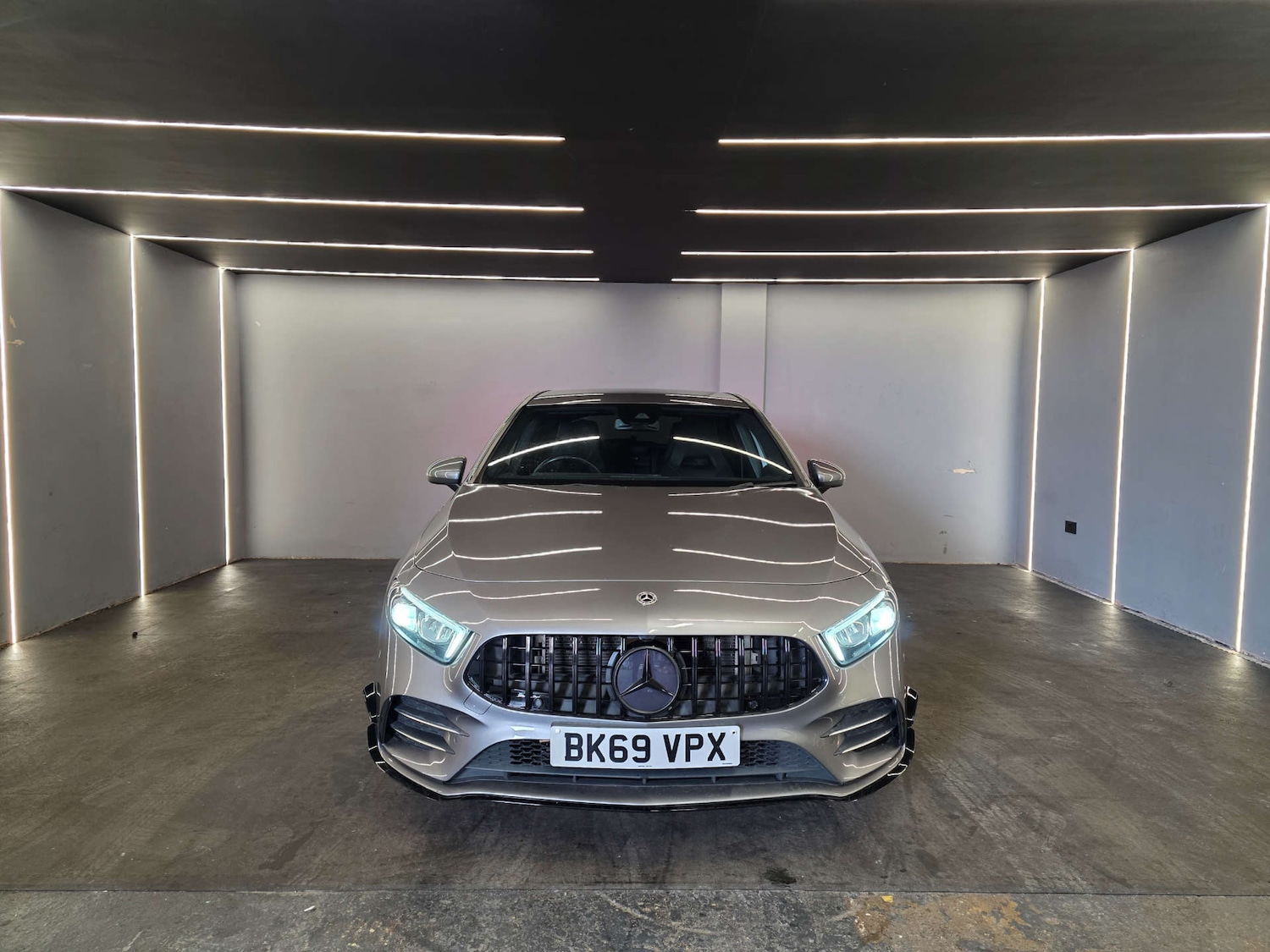 Used Mercedes-Benz A-Class 2019 for sale - 77584832: Photo 2