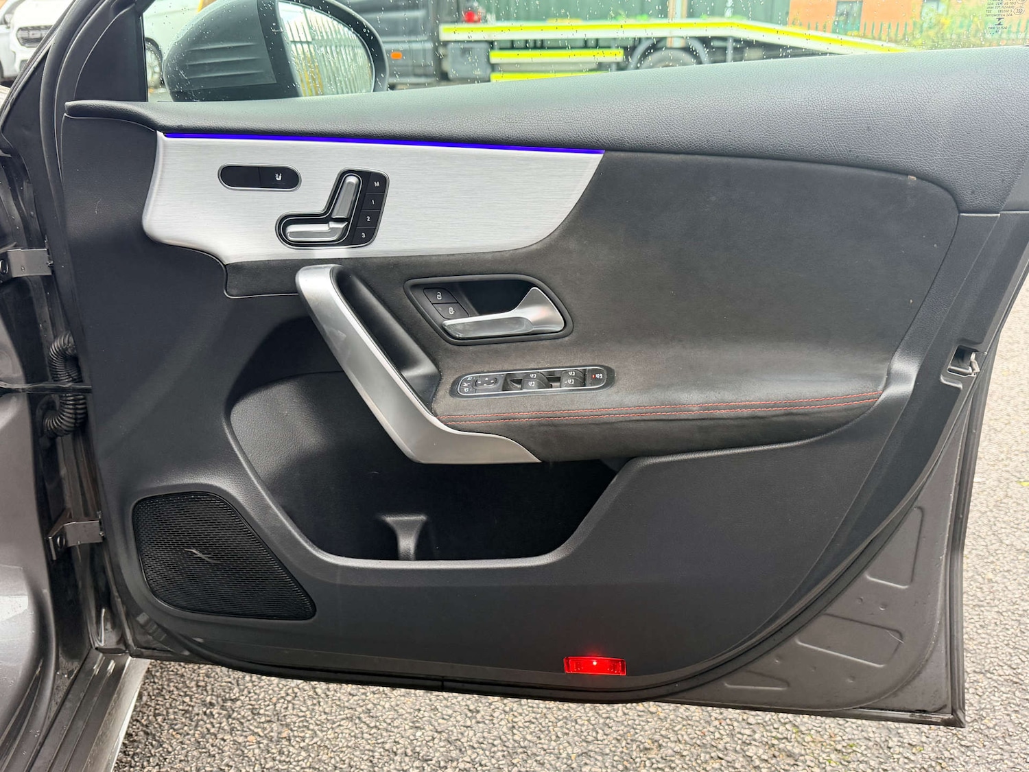 Used Mercedes-Benz A-Class 2021 for sale - 76862864: Photo 5