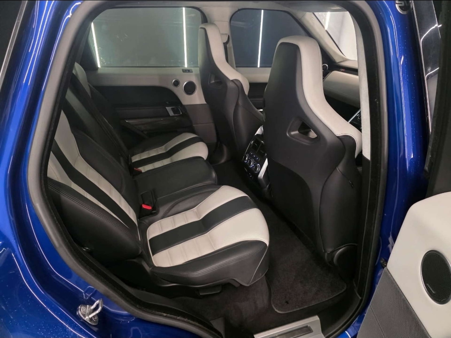 Used Land Rover Range Rover Sport 2017 for sale - 77609407: Photo 9