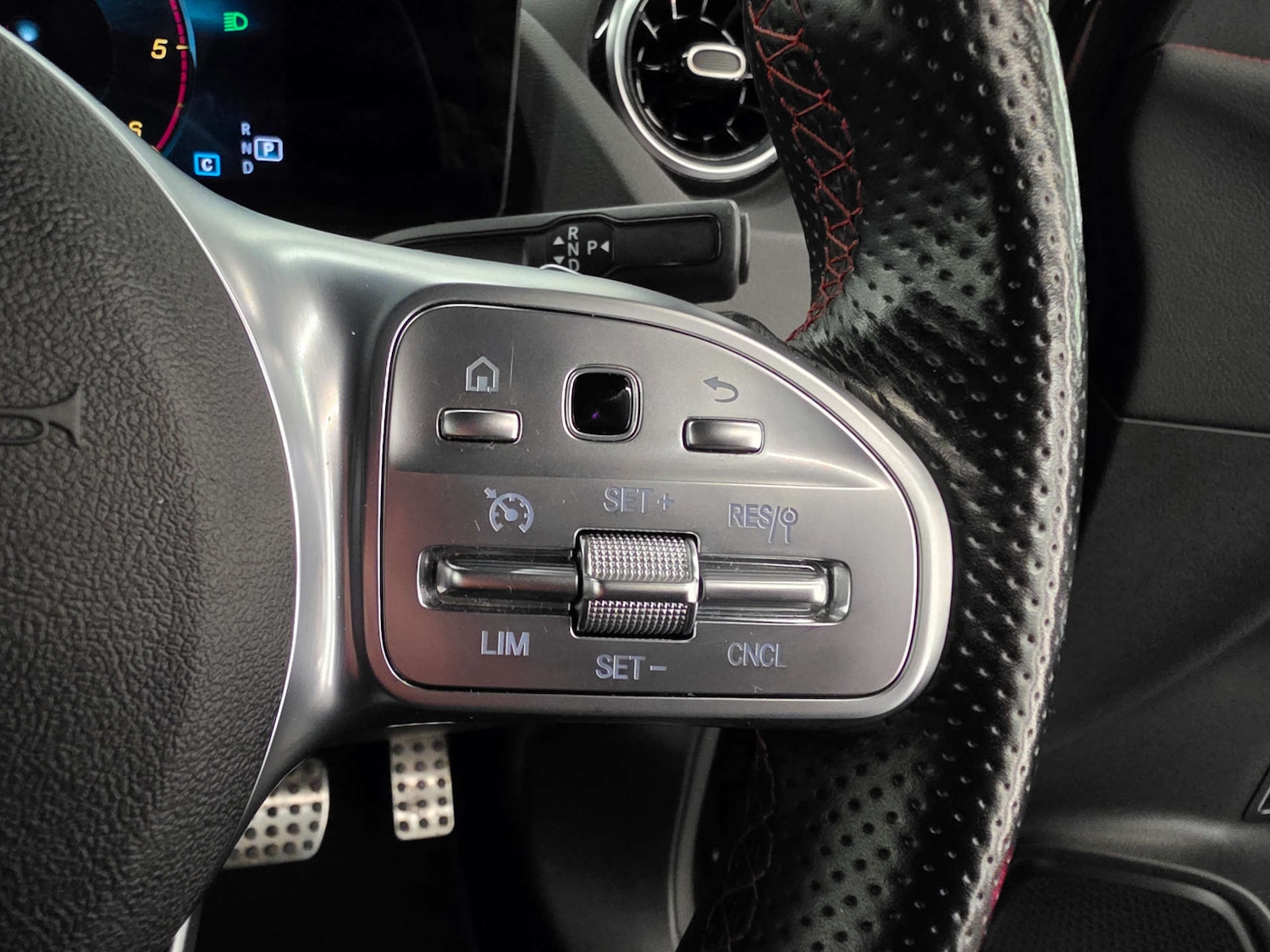 Used Mercedes-Benz GLA 2021 for sale - 77805502: Photo 23