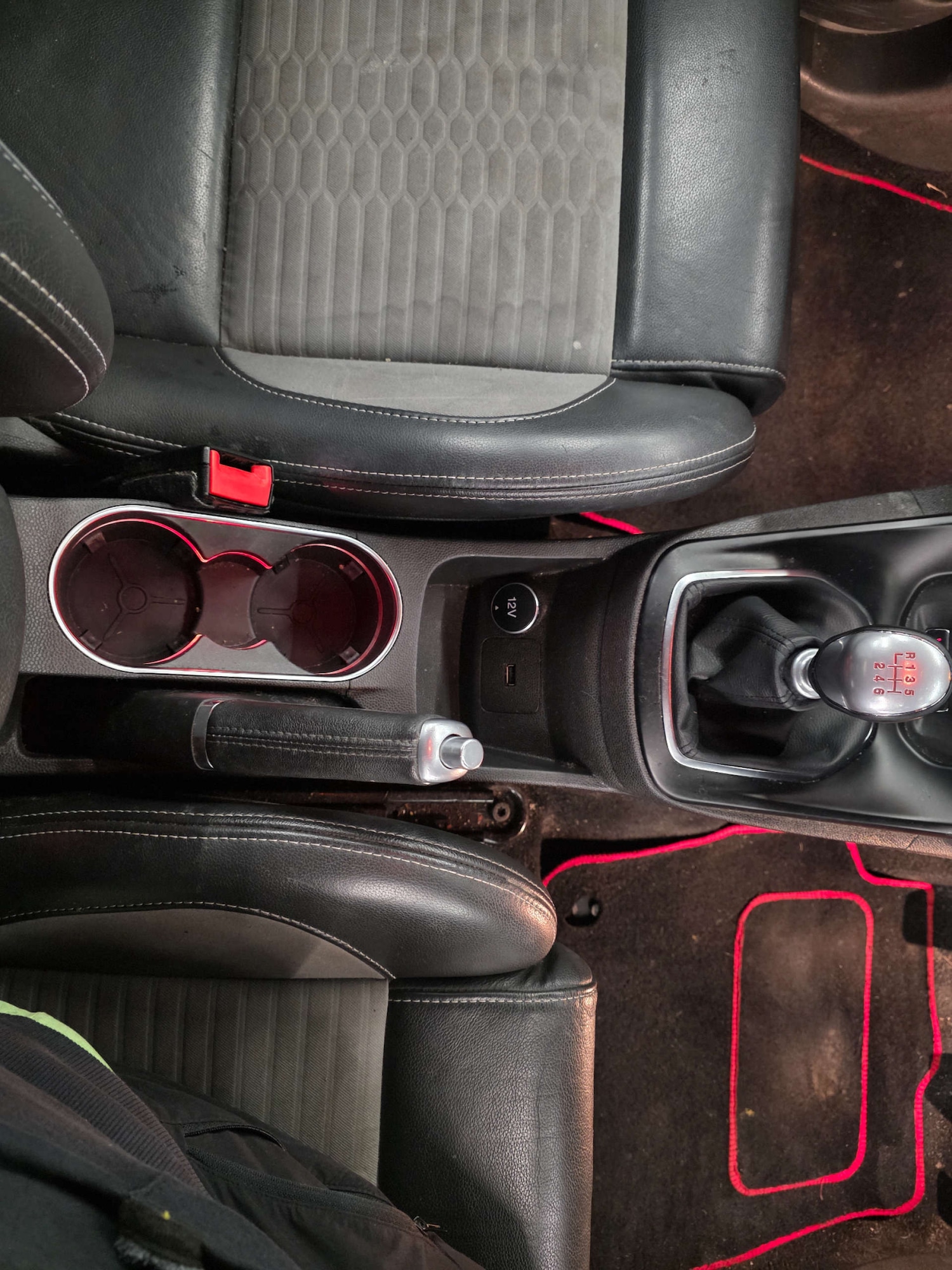 Used Ford Fiesta 2017 for sale - 77905861: Photo 18