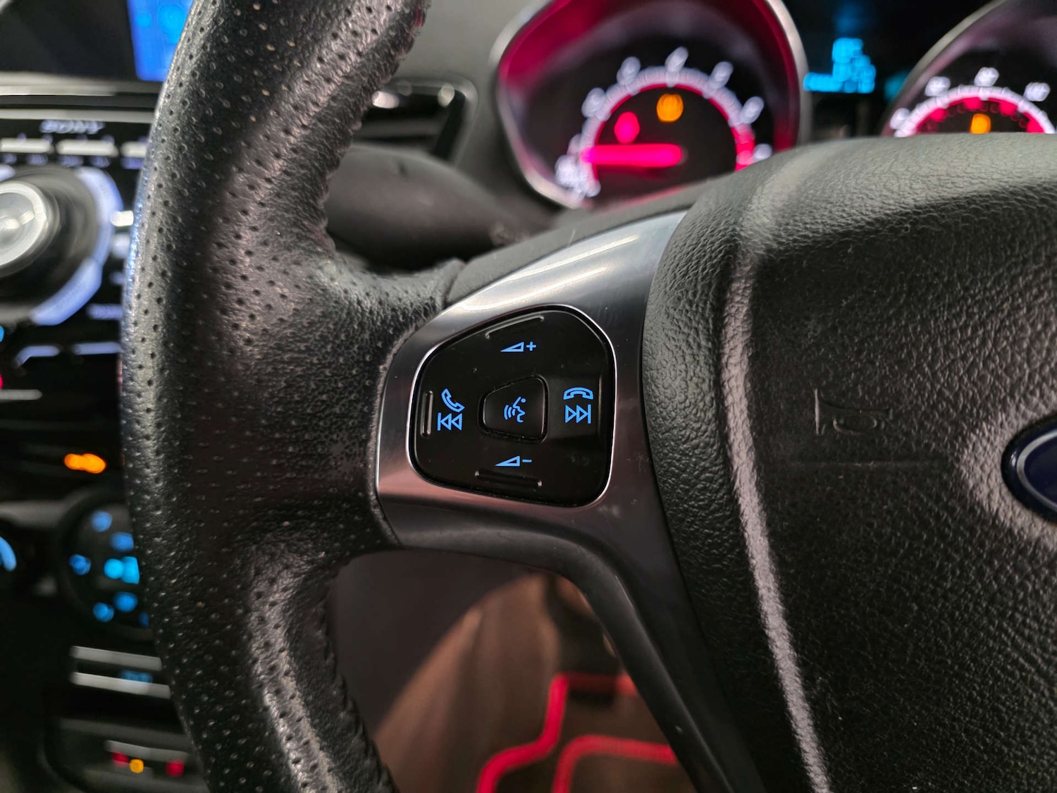 Used Ford Fiesta 2017 for sale - 77905861: Photo 22