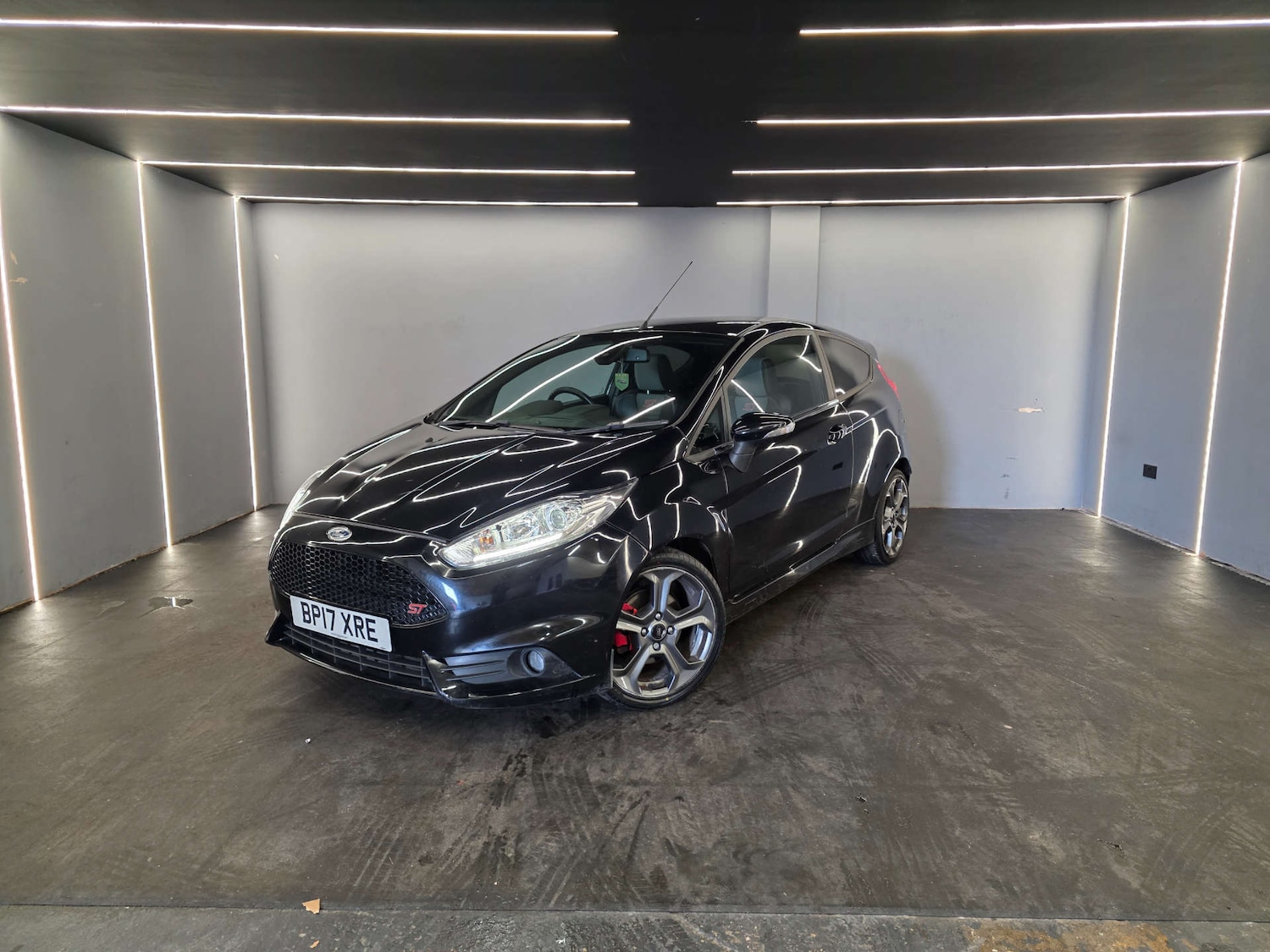 Used Ford Fiesta 2017 for sale - 77905861: Photo 4