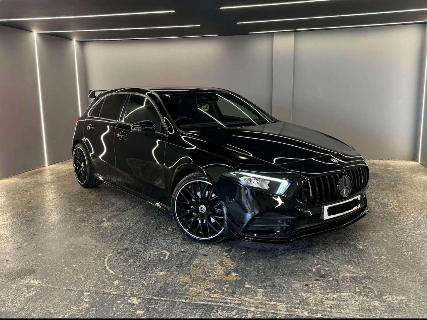 Used Mercedes-Benz A-Class 2018 for sale - 76862854: Photo 10