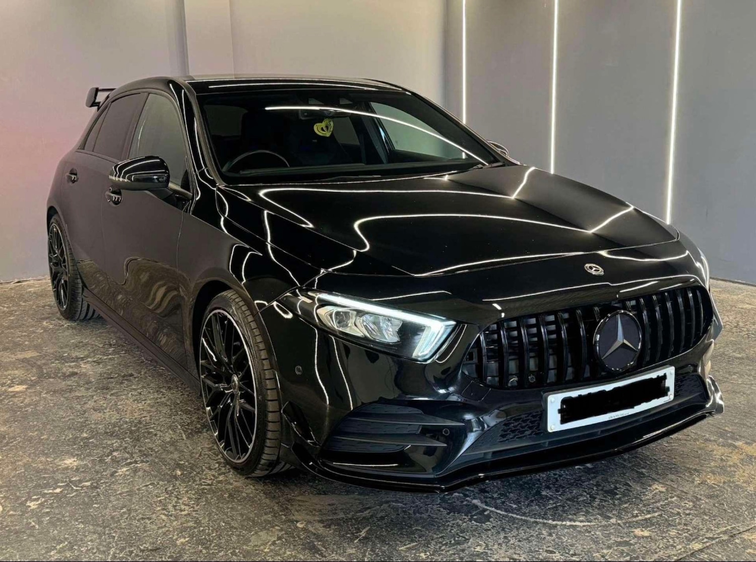 Used Mercedes-Benz A-Class 2018 for sale - 76862854: Photo 4