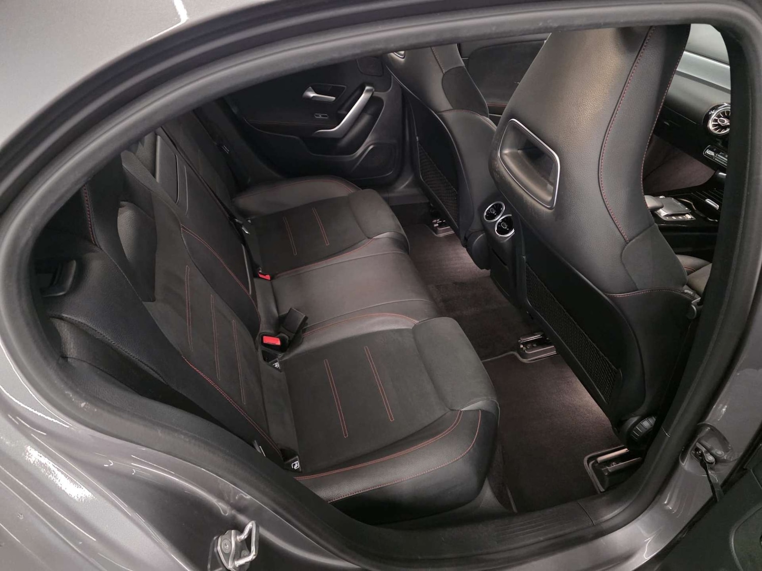 Used Mercedes-Benz A-Class 2019 for sale - 77805501: Photo 5