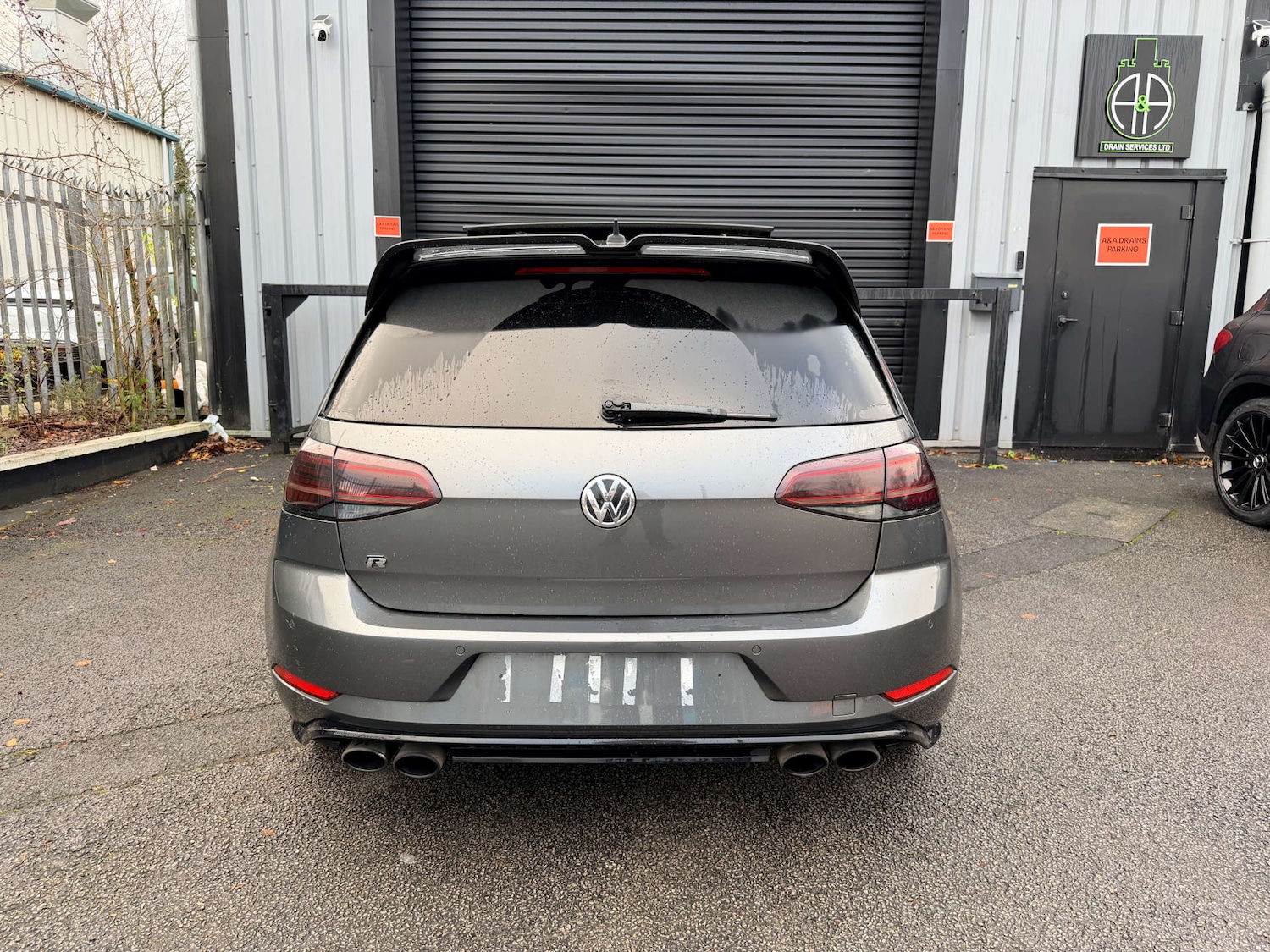 Used Volkswagen Golf 2017 for sale - 77022405: Photo 4