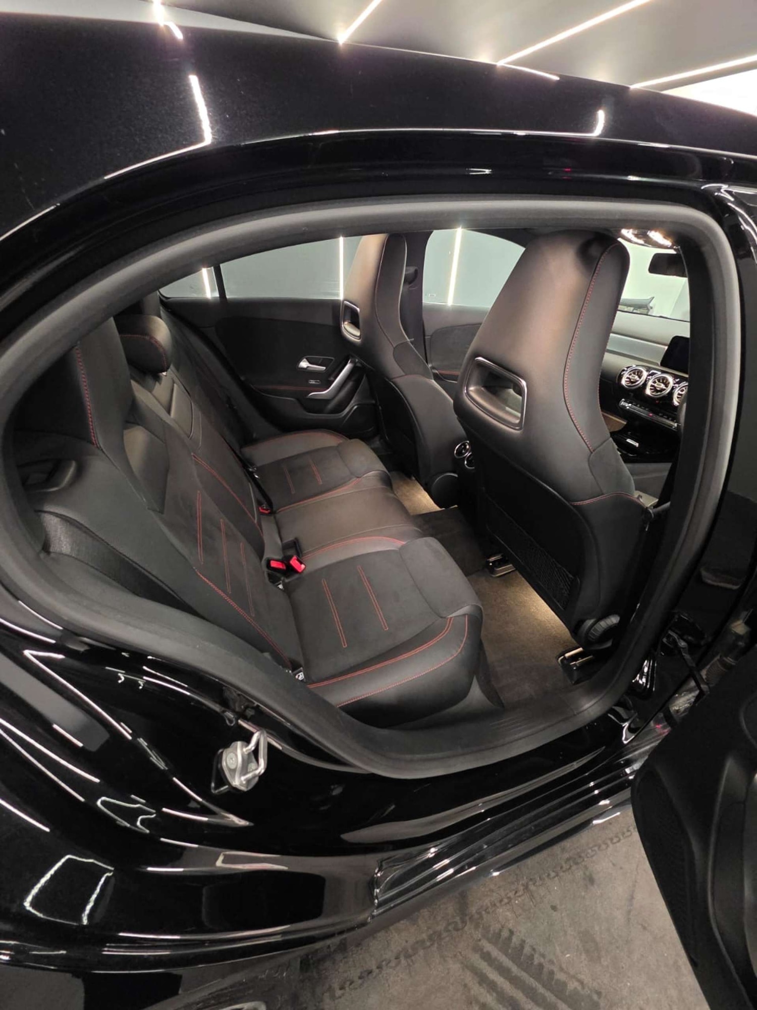 Used Mercedes-Benz A-Class 2019 for sale - 77154655: Photo 9