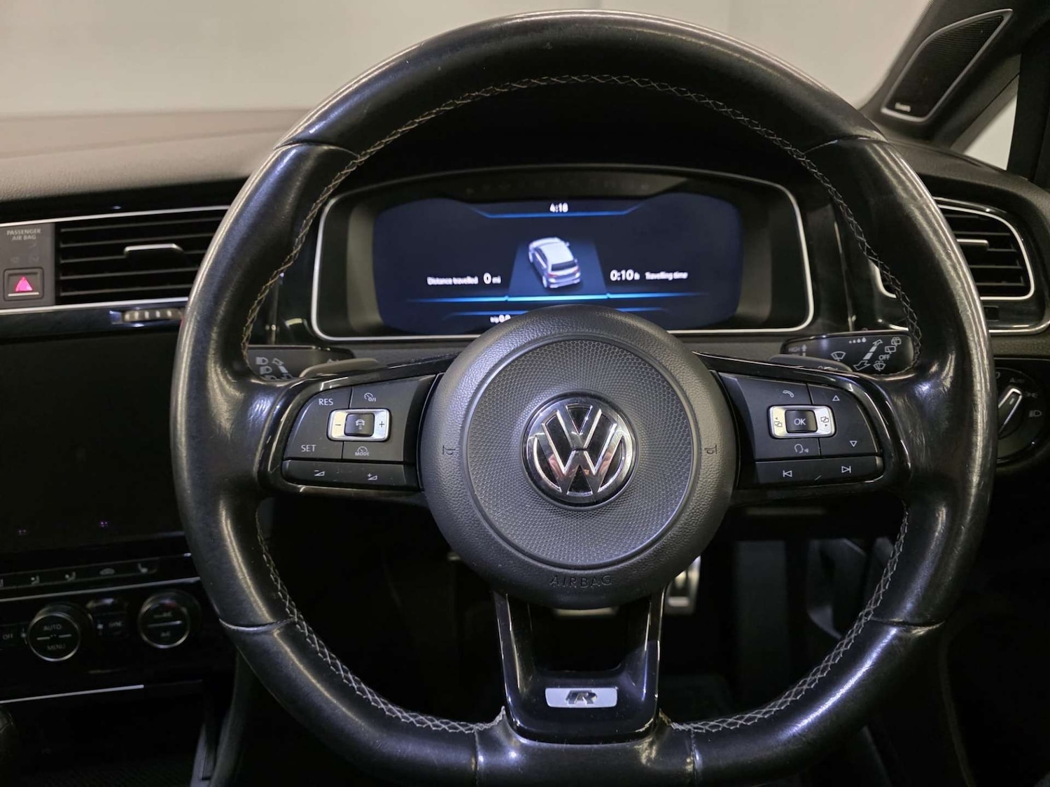 Used Volkswagen Golf 2017 for sale - 77152854: Photo 10