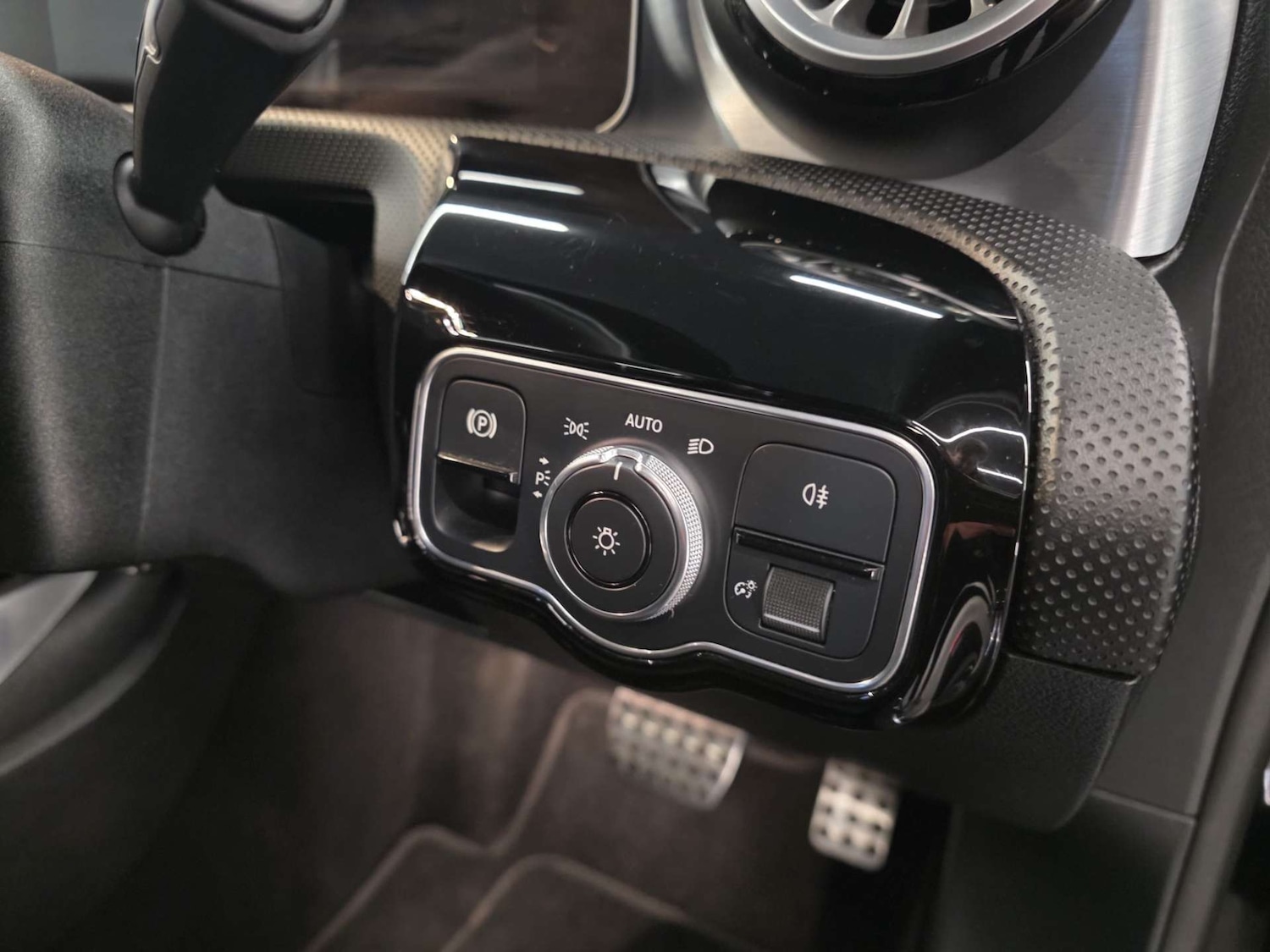 Used Mercedes-Benz A-Class 2019 for sale - 77745574: Photo 13