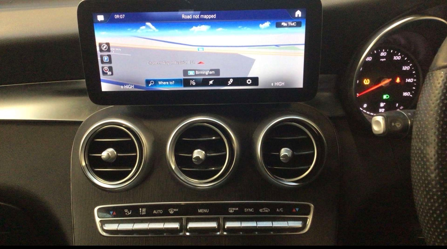 Used Mercedes-Benz GLC 2021 for sale - 76974697: Photo 9