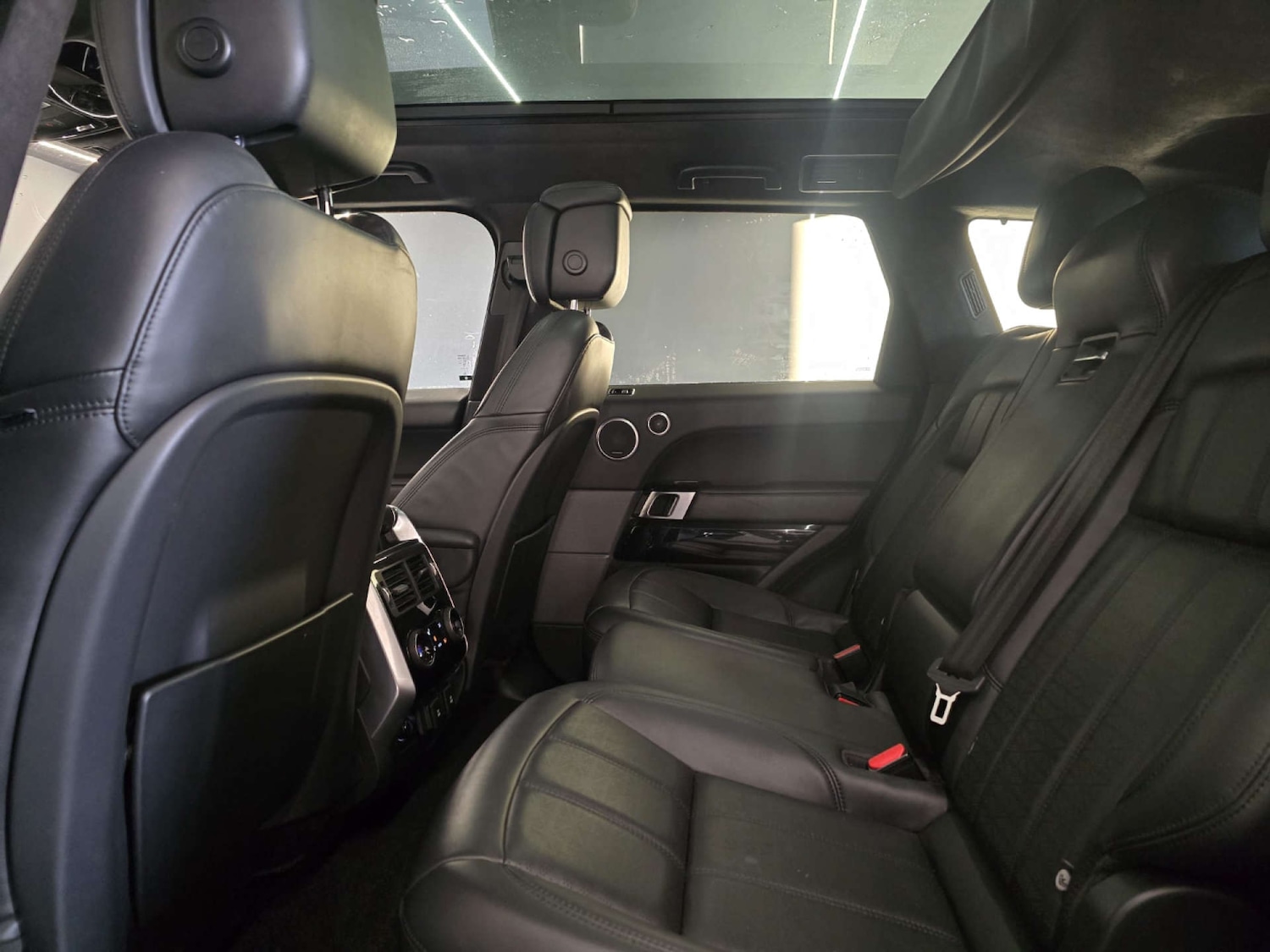 Used Land Rover Range Rover Sport 2018 for sale - 76862847: Photo 11