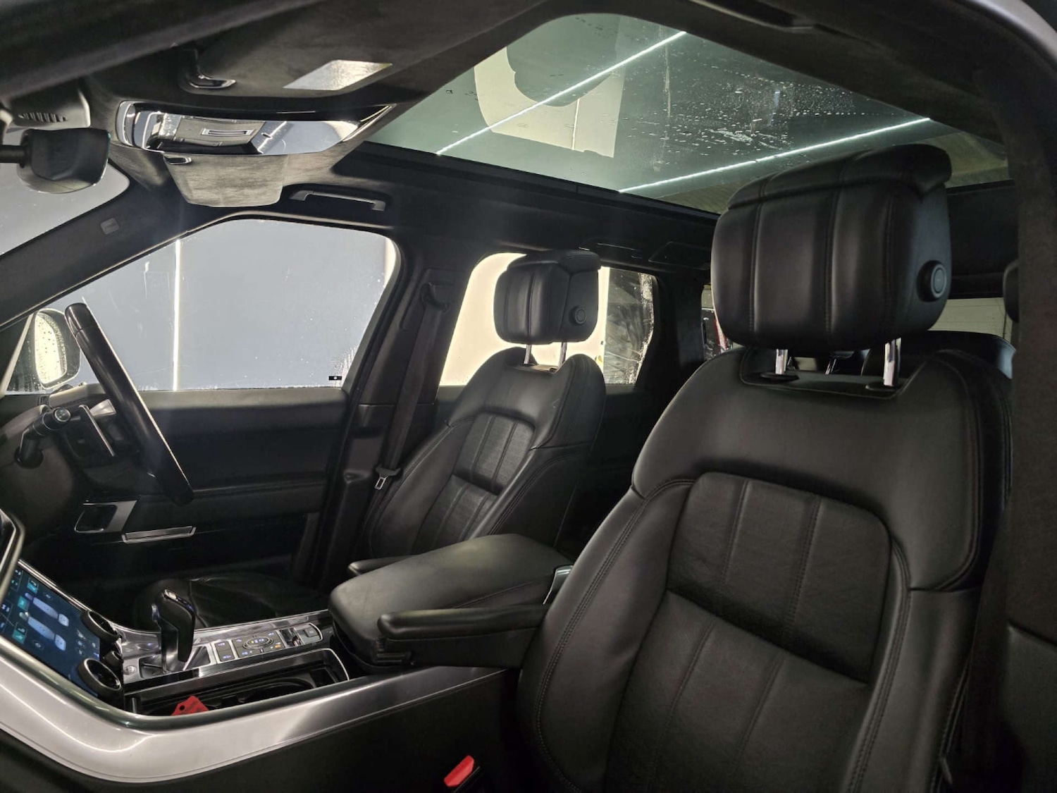 Used Land Rover Range Rover Sport 2018 for sale - 76862847: Photo 7