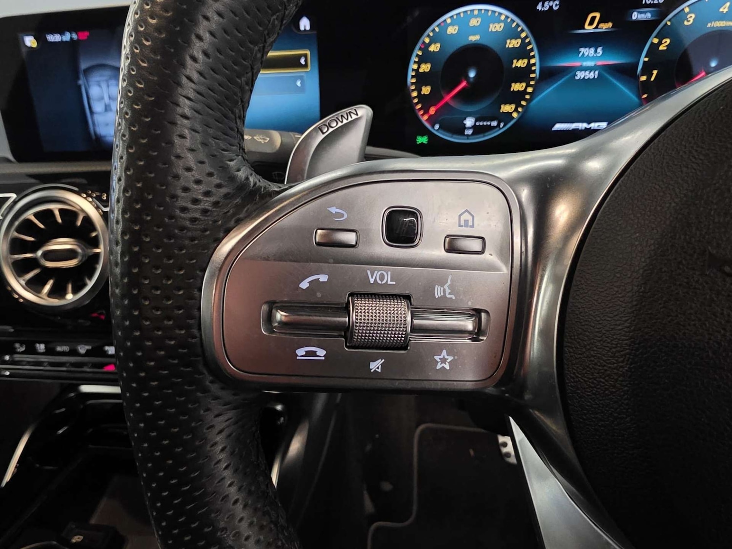 Used Mercedes-Benz A-Class 2019 for sale - 77595705: Photo 15