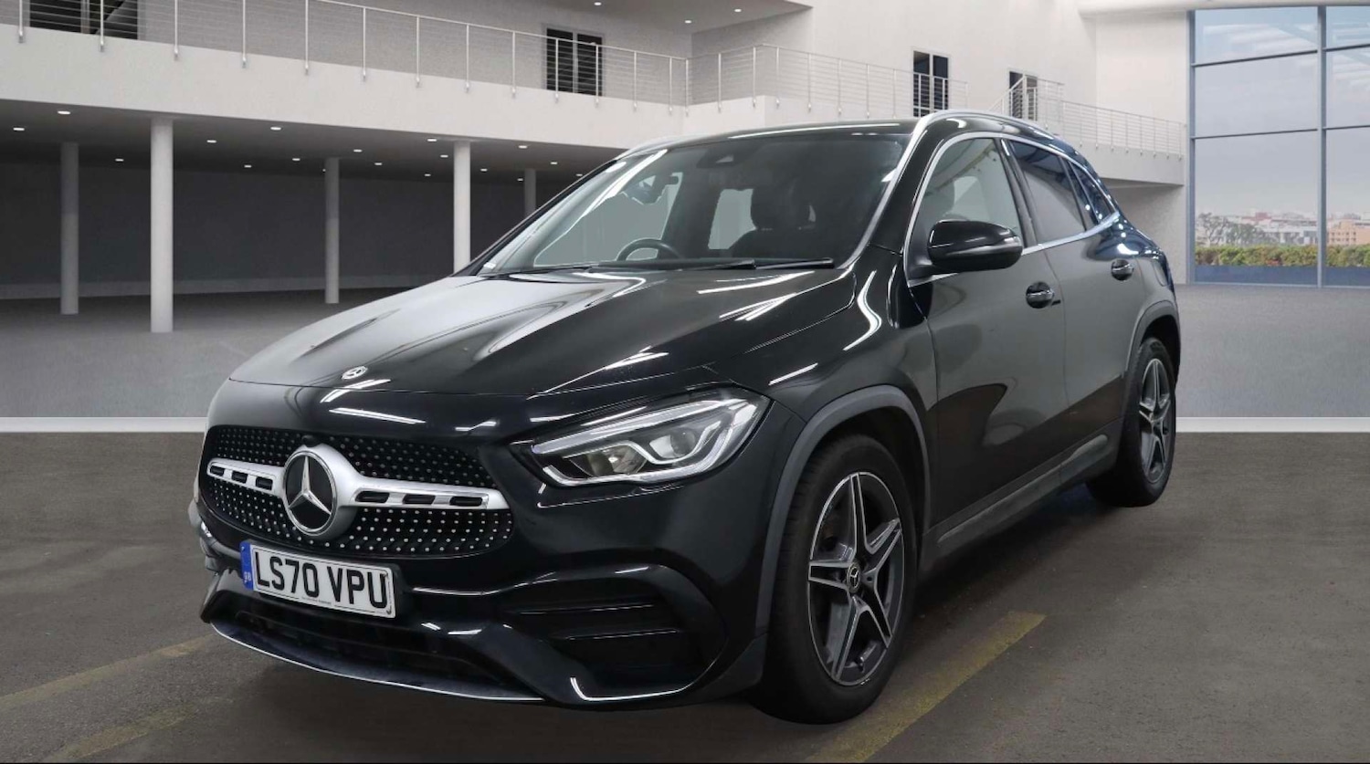 Used Mercedes-Benz GLA 2020 for sale - 77140923: Photo 2
