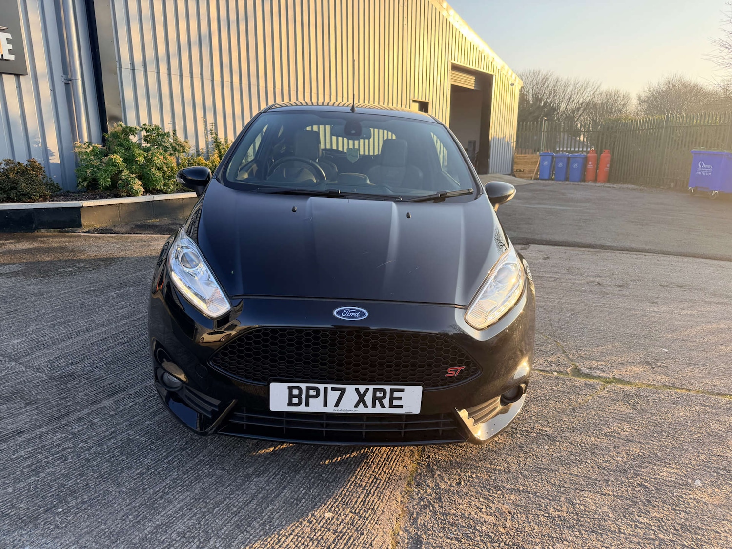 Used Ford Fiesta 2017 for sale - 77750319: Photo 2