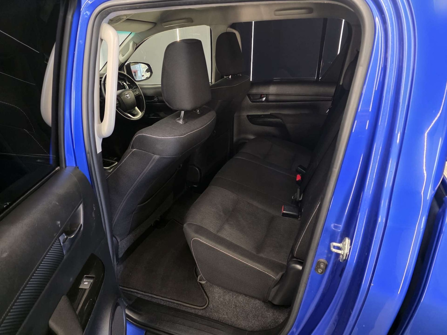 Used Toyota Hilux 2019 for sale - 77604008: Photo 16