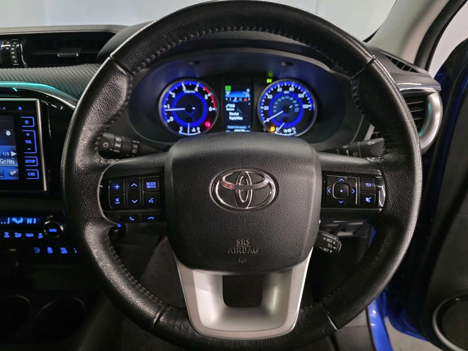 Used Toyota Hilux 2019 for sale - 77604008: Photo 25