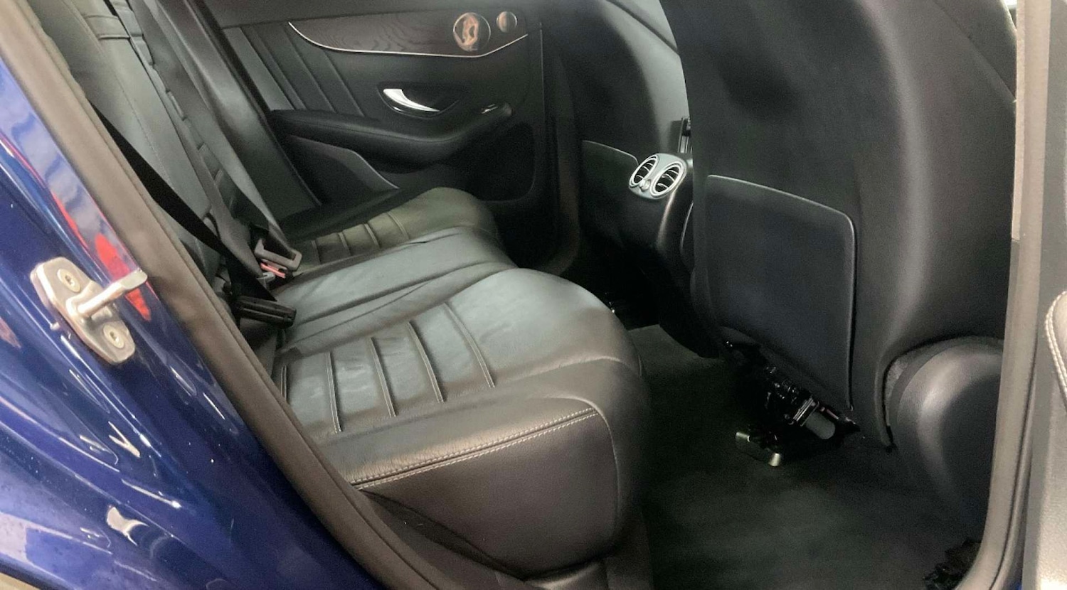 Used Mercedes-Benz GLC 2020 for sale - 77028307: Photo 5