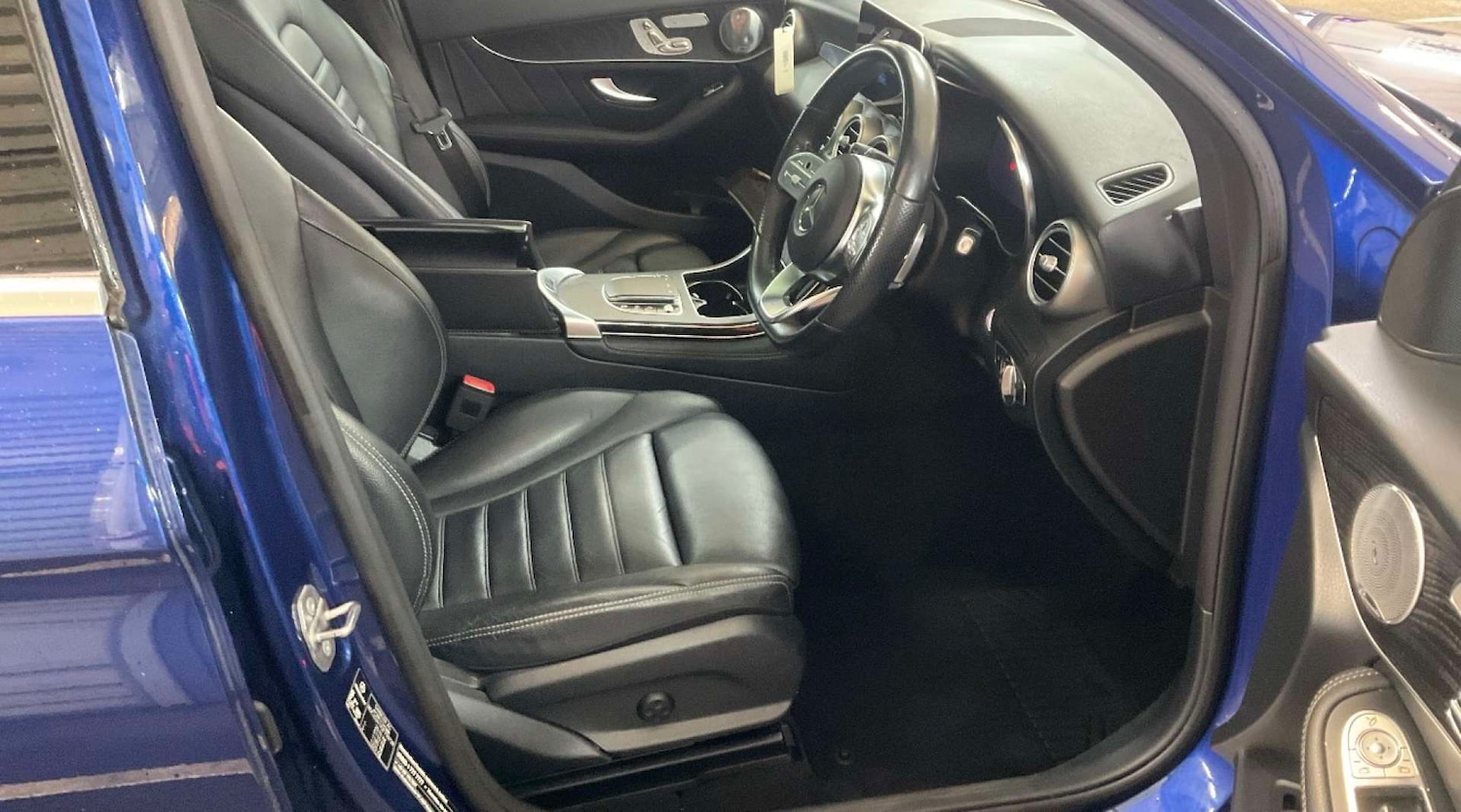 Used Mercedes-Benz GLC 2020 for sale - 77028307: Photo 6