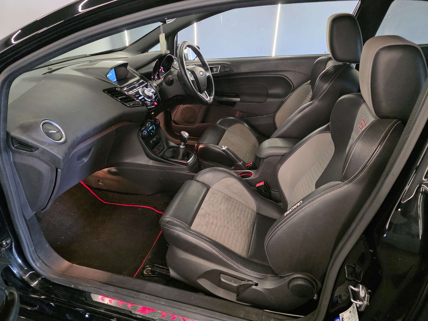 Used Ford Fiesta 2017 for sale - 77872423: Photo 13