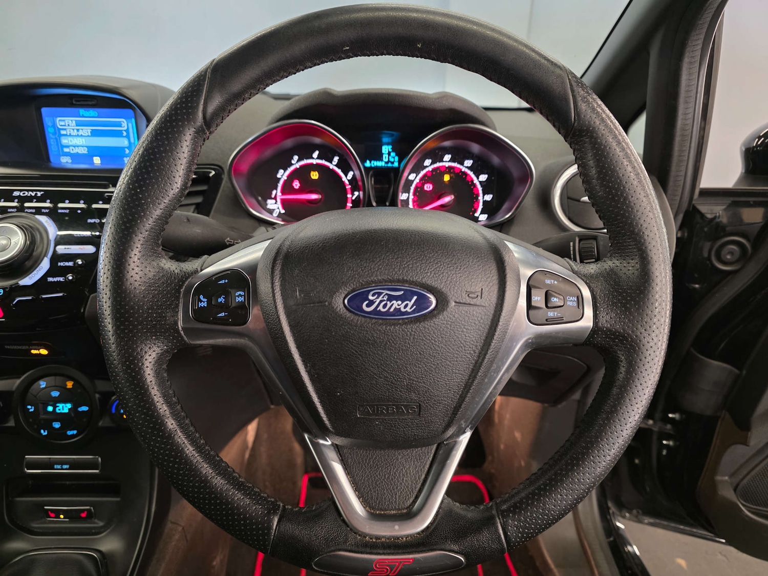 Used Ford Fiesta 2017 for sale - 77872423: Photo 21