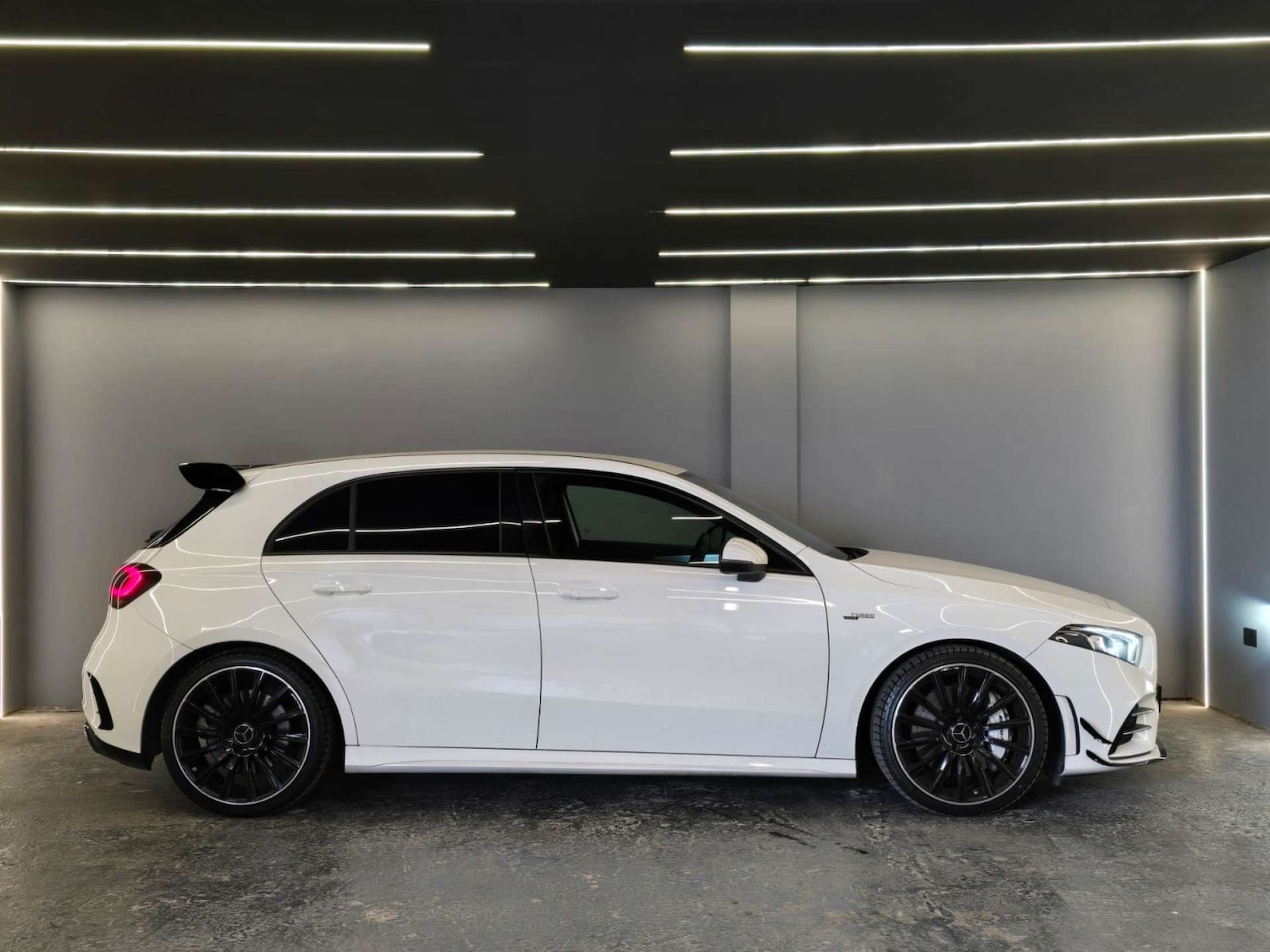 Used Mercedes-Benz A-Class 2019 for sale - 76862868: Photo 4