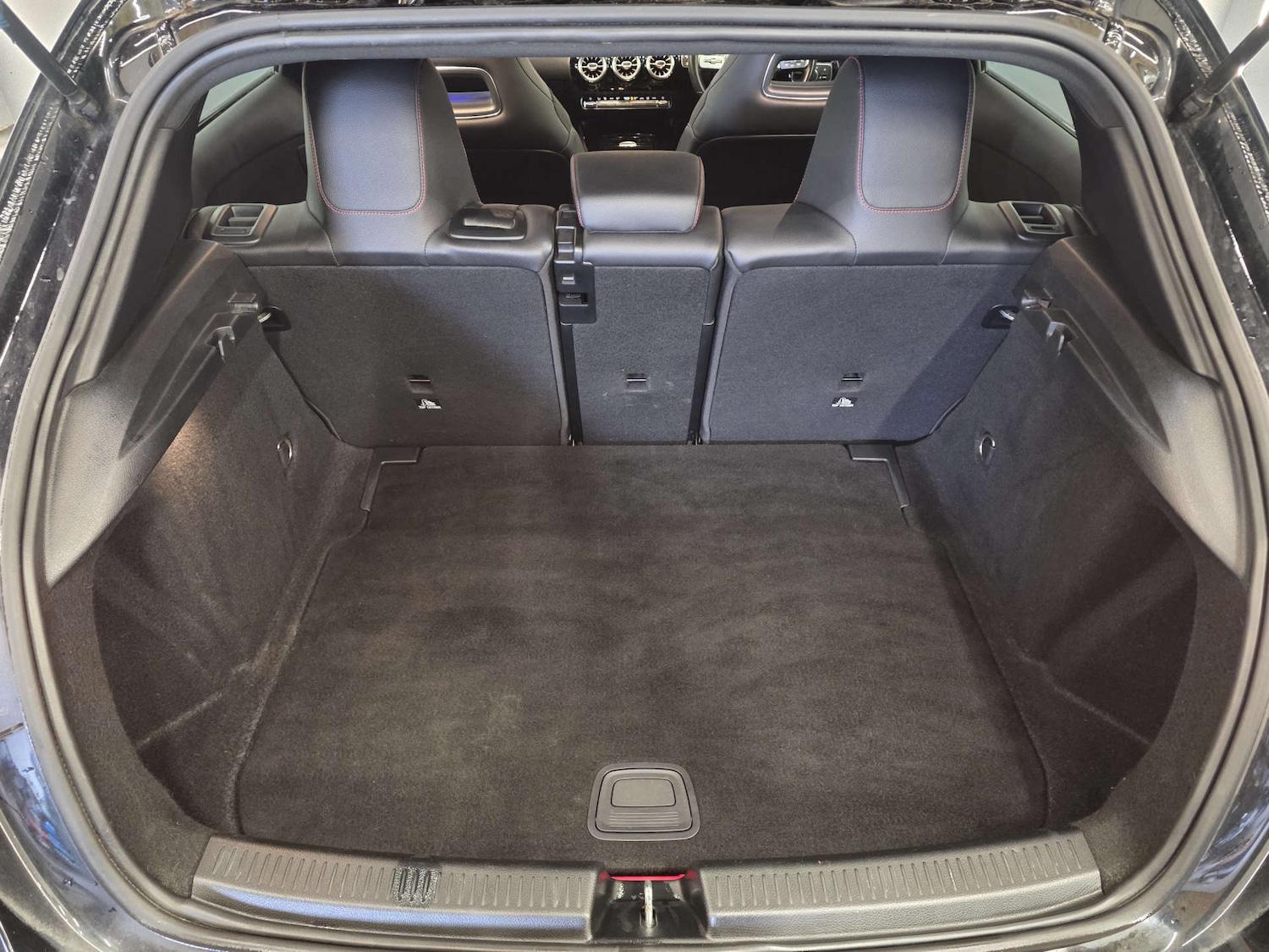 Used Mercedes-Benz A-Class 2019 for sale - 77492499: Photo 12