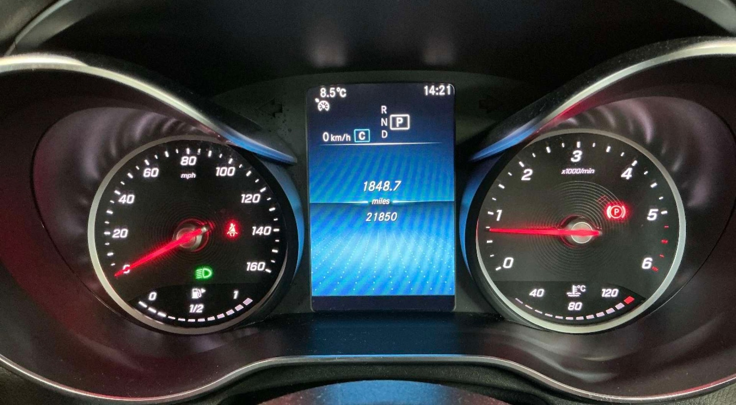 Used Mercedes-Benz GLC 2022 for sale - 76941668: Photo 8