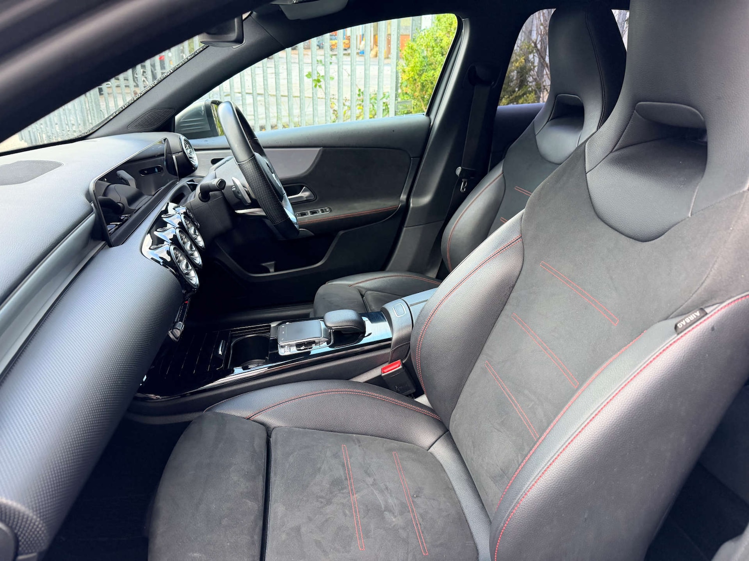 Used Mercedes-Benz A-Class 2019 for sale - 76862860: Photo 11