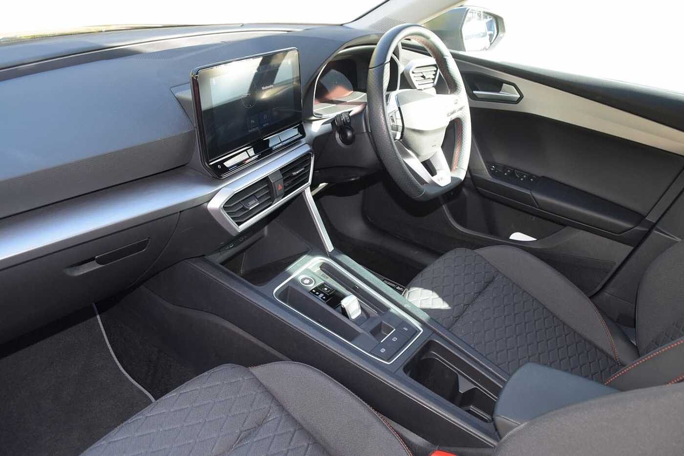 Used SEAT Leon 2024 for sale - 76677605: Photo 2