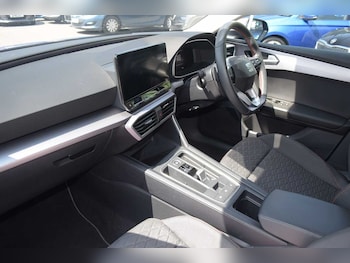 Used SEAT Leon 2024 for sale - 76677458: Photo