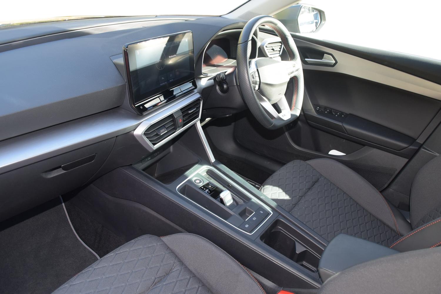 Used SEAT Leon 2024 for sale - 78144654: Photo 2