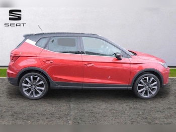 Used SEAT Arona 2024 for sale - 76676616: Photo