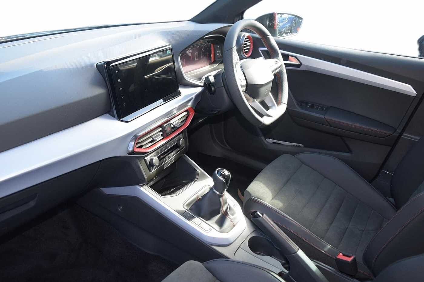 Used SEAT Arona 2025 for sale - 76678370: Photo 2