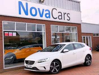 Used Volvo V40 2017 for sale - 78363881: Photo