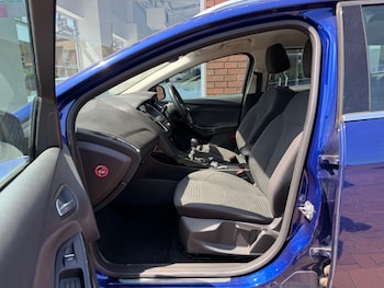 Used Ford Focus 2017 for sale - 78982064: Photo