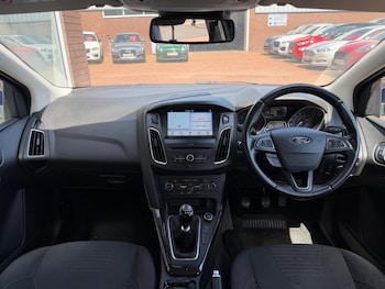 Used Ford Focus 2017 for sale - 78982064: Photo