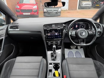 Used Volkswagen Golf 2020 for sale - 78363896: Photo