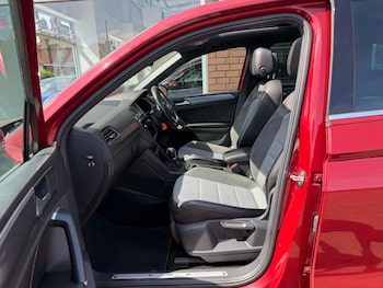 Used Volkswagen Tiguan 2018 for sale - 79316382: Photo